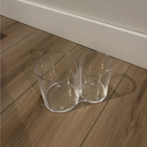 Clear Double set plastic - Picture 2 of 3